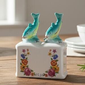 Vintage Japan Nodder Fish Salt Pepper Shaker Set Figural Kitsch Ceramic